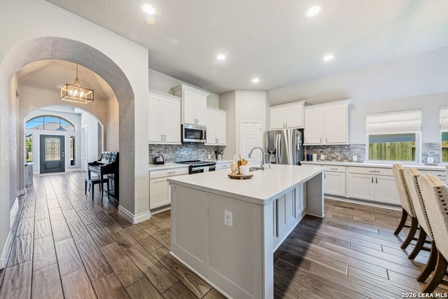 2964 Coral Way, Seguin, TX 78155