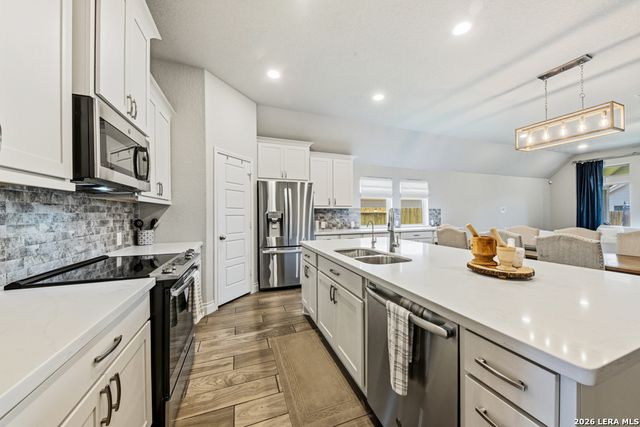 2964 Coral Way, Seguin, TX 78155
