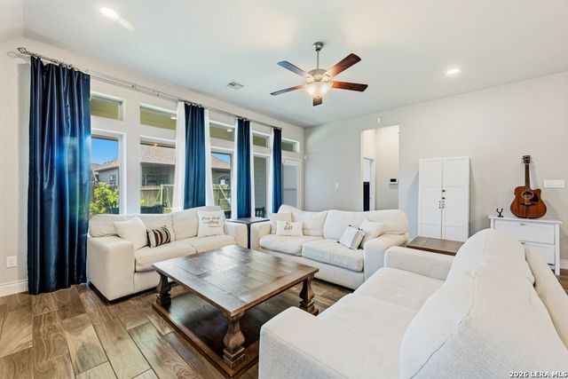 2964 Coral Way, Seguin, TX 78155