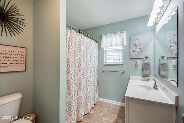 405 Jey Dr, Elizabethtown, KY 42701