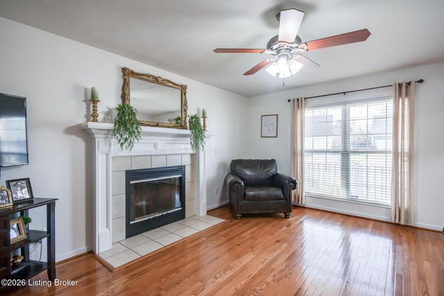 405 Jey Dr, Elizabethtown, KY 42701