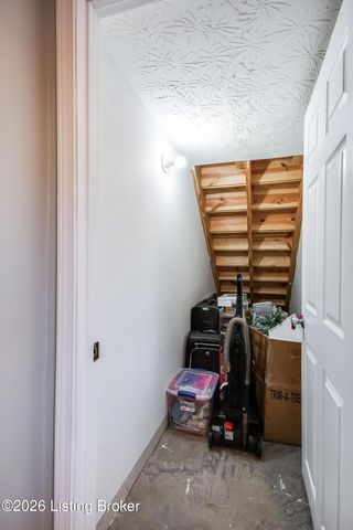 405 Jey Dr, Elizabethtown, KY 42701