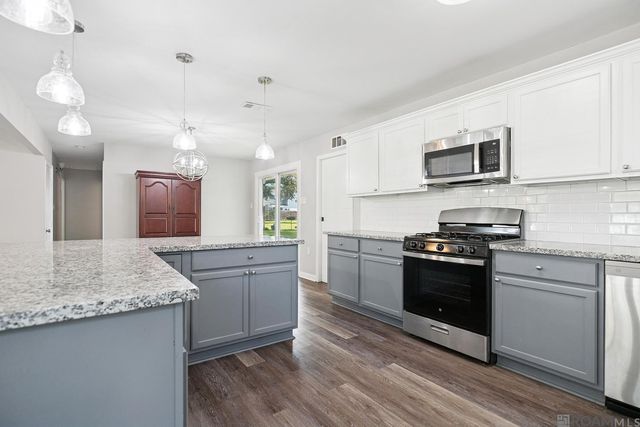9046 Kingcrest Pkwy, Baton Rouge, LA 70810