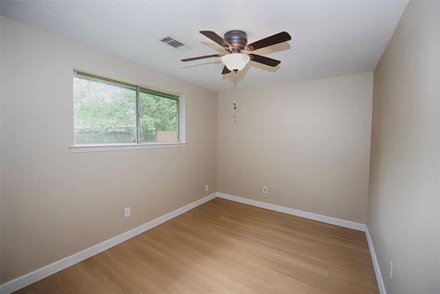 503 Brendon Park Lane, Friendswood, TX 77546