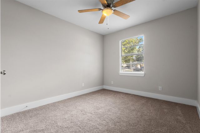 2523 N Prairie Creek Road, Dallas, TX 75227