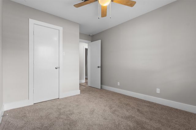 2523 N Prairie Creek Road, Dallas, TX 75227