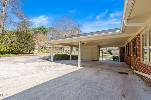 2008 Brookrun Road, Henderson, NC 27536