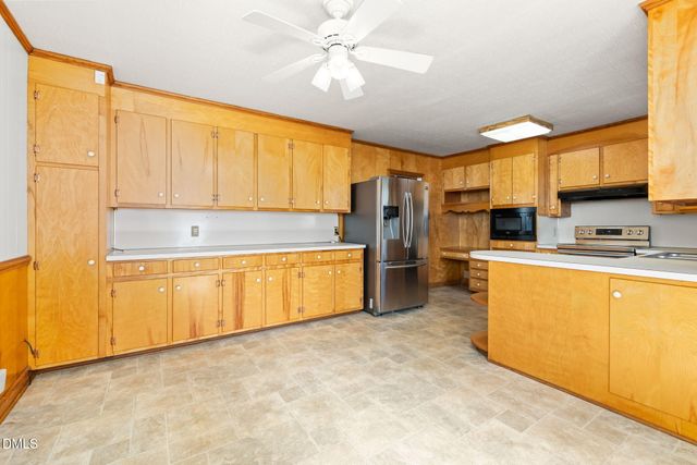 2008 Brookrun Road, Henderson, NC 27536