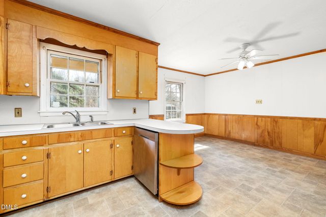 2008 Brookrun Road, Henderson, NC 27536