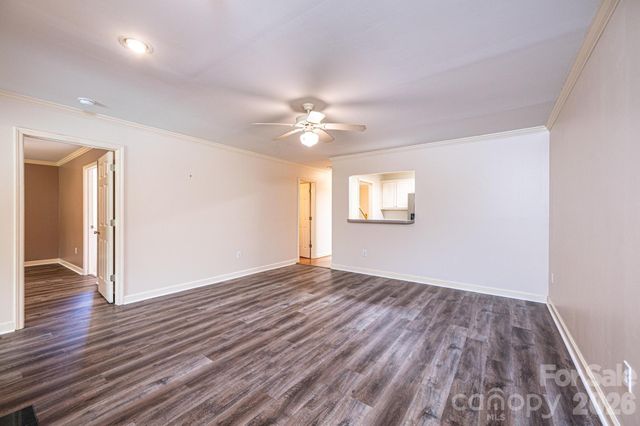 142 39th Avenue Court NW, Hickory, NC 28601