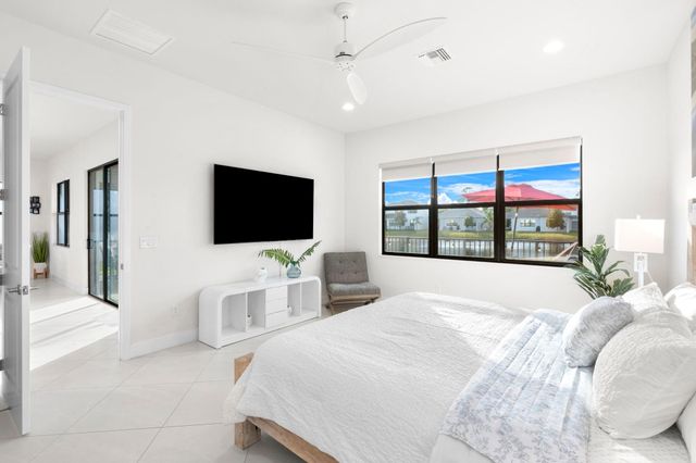 7315 Estero, Lake Worth, FL 33463