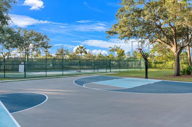 7315 Estero, Lake Worth, FL 33463