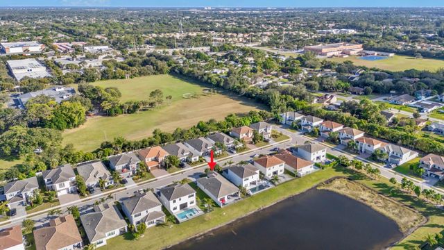 7315 Estero, Lake Worth, FL 33463