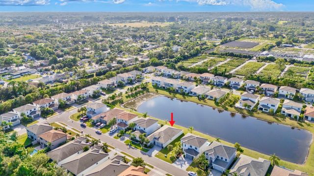 7315 Estero, Lake Worth, FL 33463