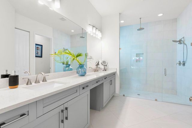 7315 Estero, Lake Worth, FL 33463