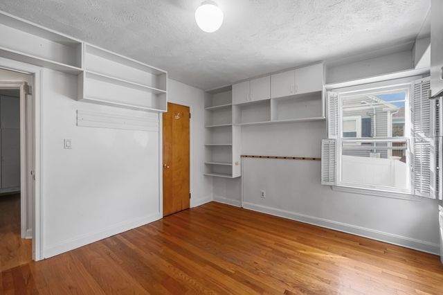 99 Luther Ave, Somerset, MA 02726