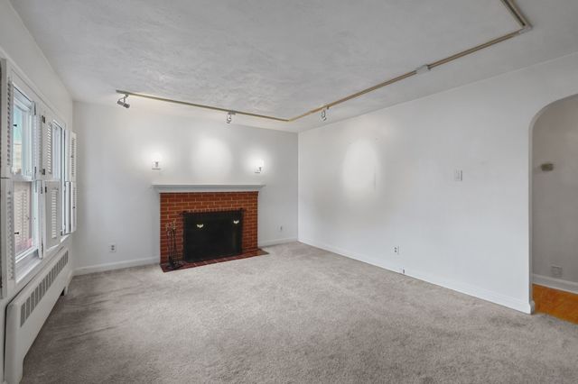 99 Luther Ave, Somerset, MA 02726