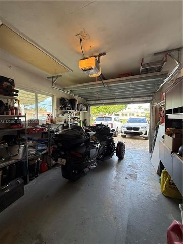 4208 NW 47th Ct, Tamarac, FL 33319