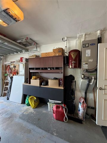 4208 NW 47th Ct, Tamarac, FL 33319