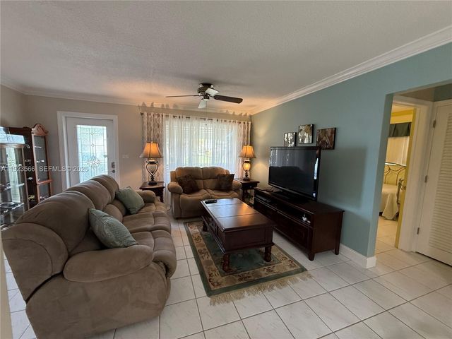 4208 NW 47th Ct, Tamarac, FL 33319