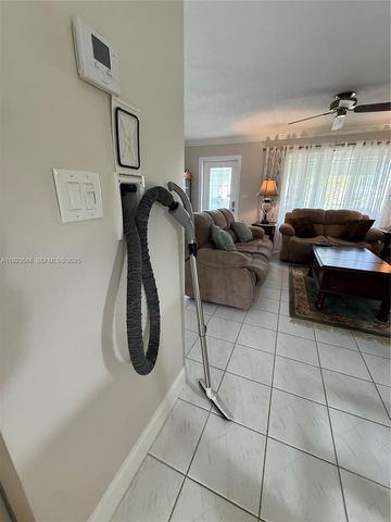 4208 NW 47th Ct, Tamarac, FL 33319