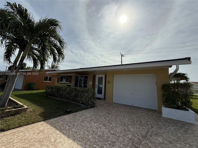 4208 NW 47th Ct, Tamarac, FL 33319