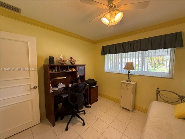 4208 NW 47th Ct, Tamarac, FL 33319