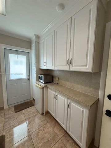 4208 NW 47th Ct, Tamarac, FL 33319