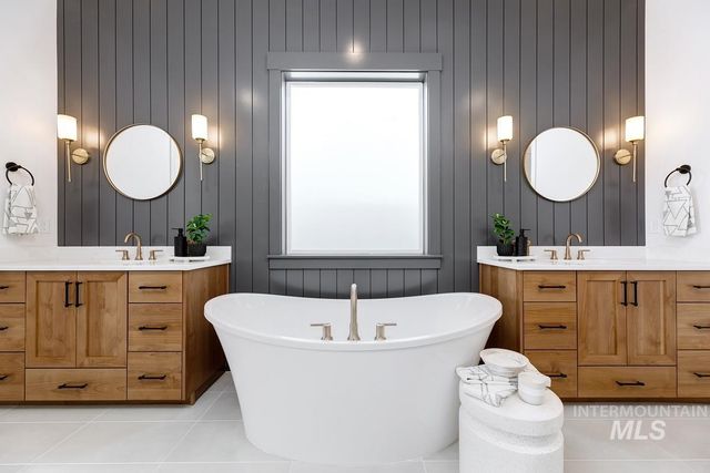 14475 N Woodpecker Ave, Boise, ID 83714