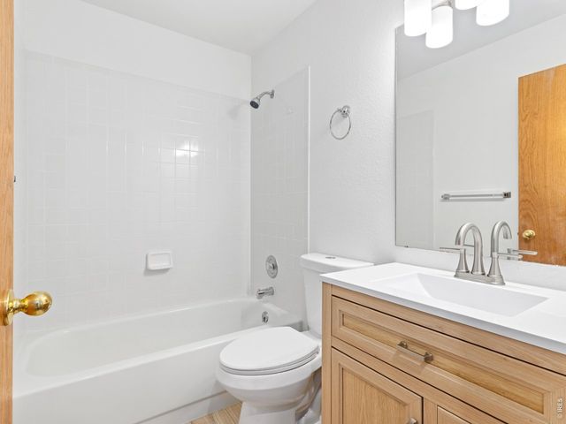 1531 Birmingham Dr, Fort Collins, CO 80526