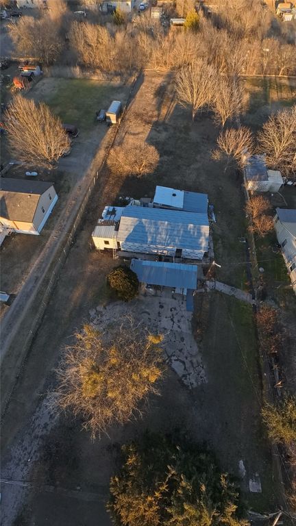 1620 County Road 616, Venus, TX 76084
