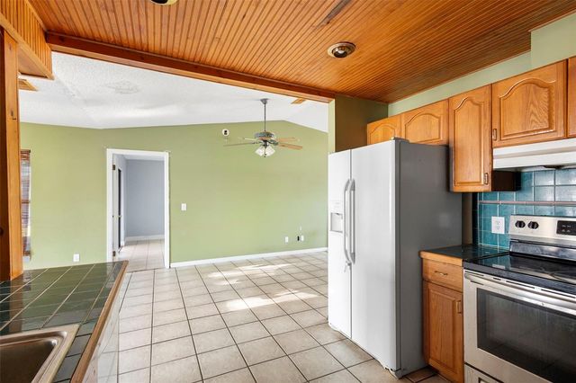 1087 PRESCOTT BOULEVARD, Deltona, FL 32738