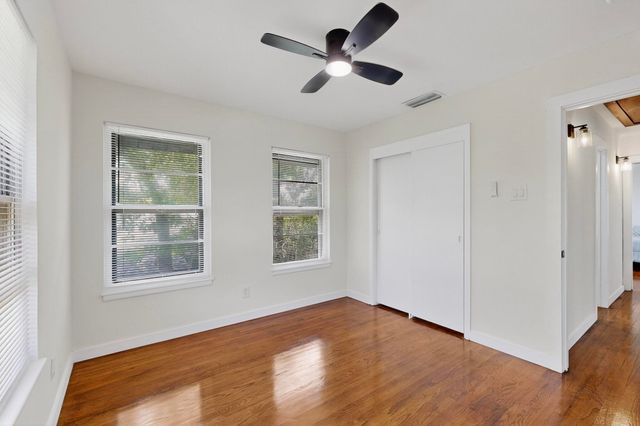 3023 Lasca Street, Dallas, TX 75227