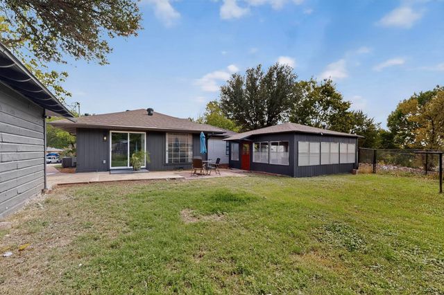 3023 Lasca Street, Dallas, TX 75227