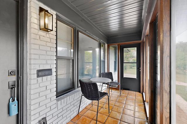 3023 Lasca Street, Dallas, TX 75227