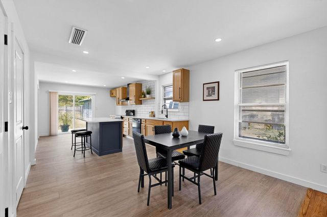 3023 Lasca Street, Dallas, TX 75227