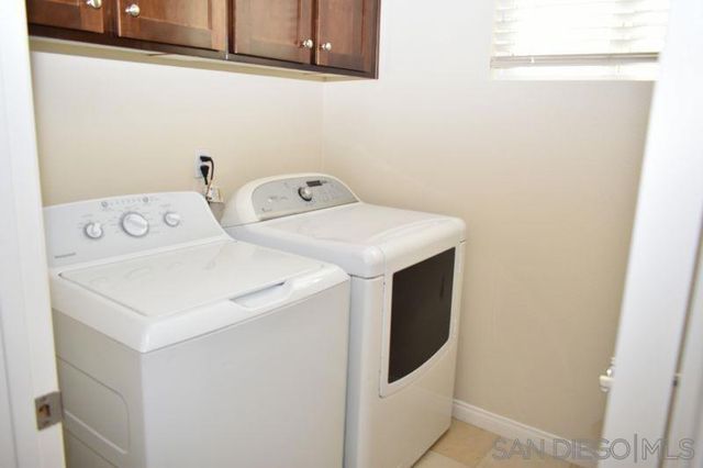 1437 Caminito Sicilia, Chula Vista, CA 91915