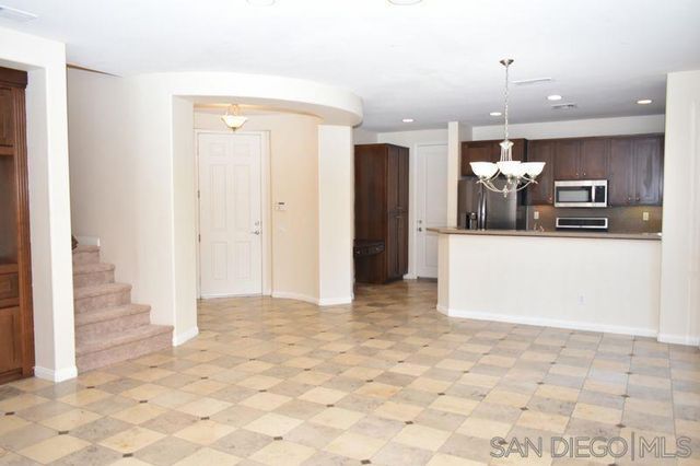 1437 Caminito Sicilia, Chula Vista, CA 91915