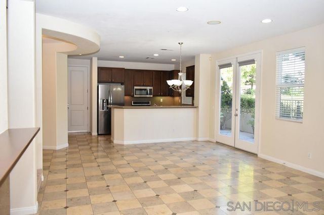 1437 Caminito Sicilia, Chula Vista, CA 91915