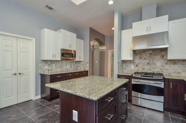 3223 Forrester Drive, Pearland, TX 77584