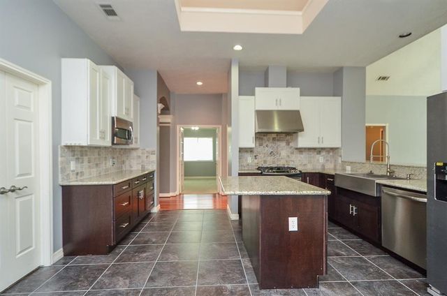 3223 Forrester Drive, Pearland, TX 77584