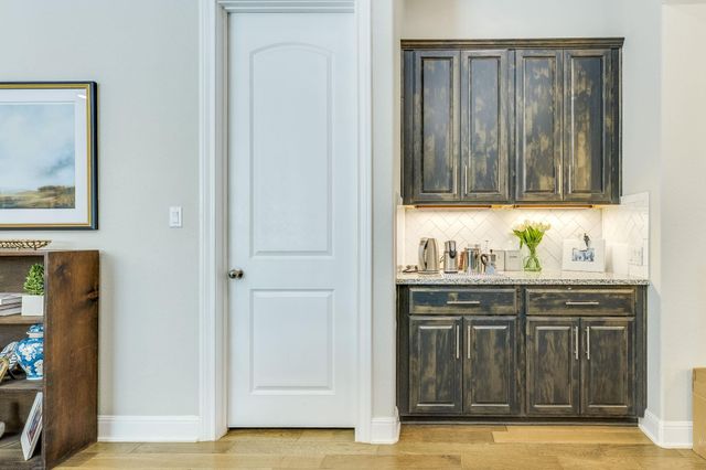 2937 Fire Rock DR, Leander, TX 78641