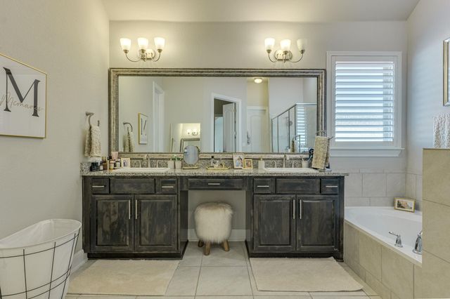 2937 Fire Rock DR, Leander, TX 78641