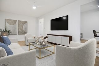 22 A Foxwood Dr A, Morris Plains Boro, NJ 07950