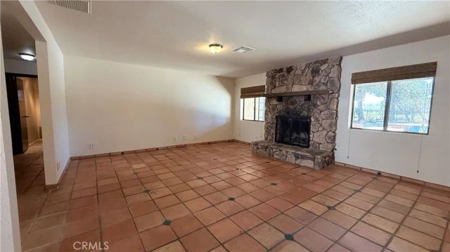 2342 W Avenue North, Palmdale, CA 93551