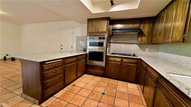 2342 W Avenue North, Palmdale, CA 93551