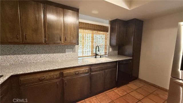 2342 W Avenue North, Palmdale, CA 93551