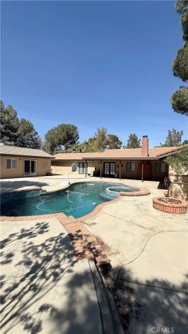2342 W Avenue North, Palmdale, CA 93551