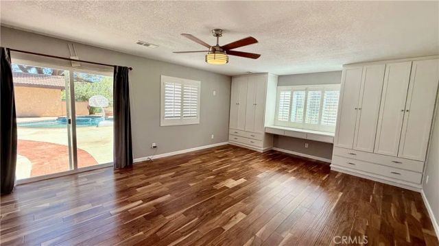 2342 W Avenue North, Palmdale, CA 93551