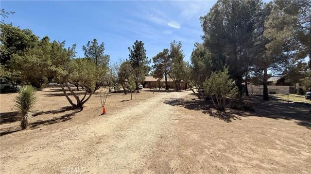 2342 W Avenue North, Palmdale, CA 93551